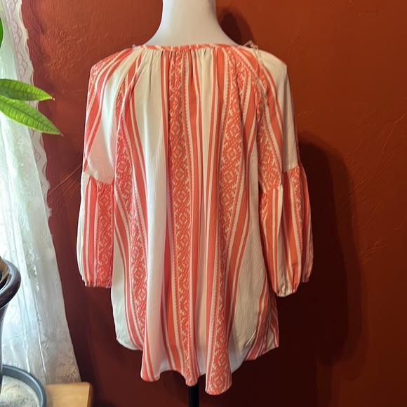 ABSOLUTELY FAMOUS TRIBAL PRINT TUNIC/BLOUSE ……..212 - Picture 5 of 9